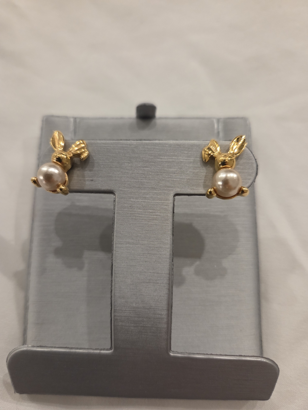 Gold Pearl Bunny Stud Earrings - Elegant Women's Jewelry